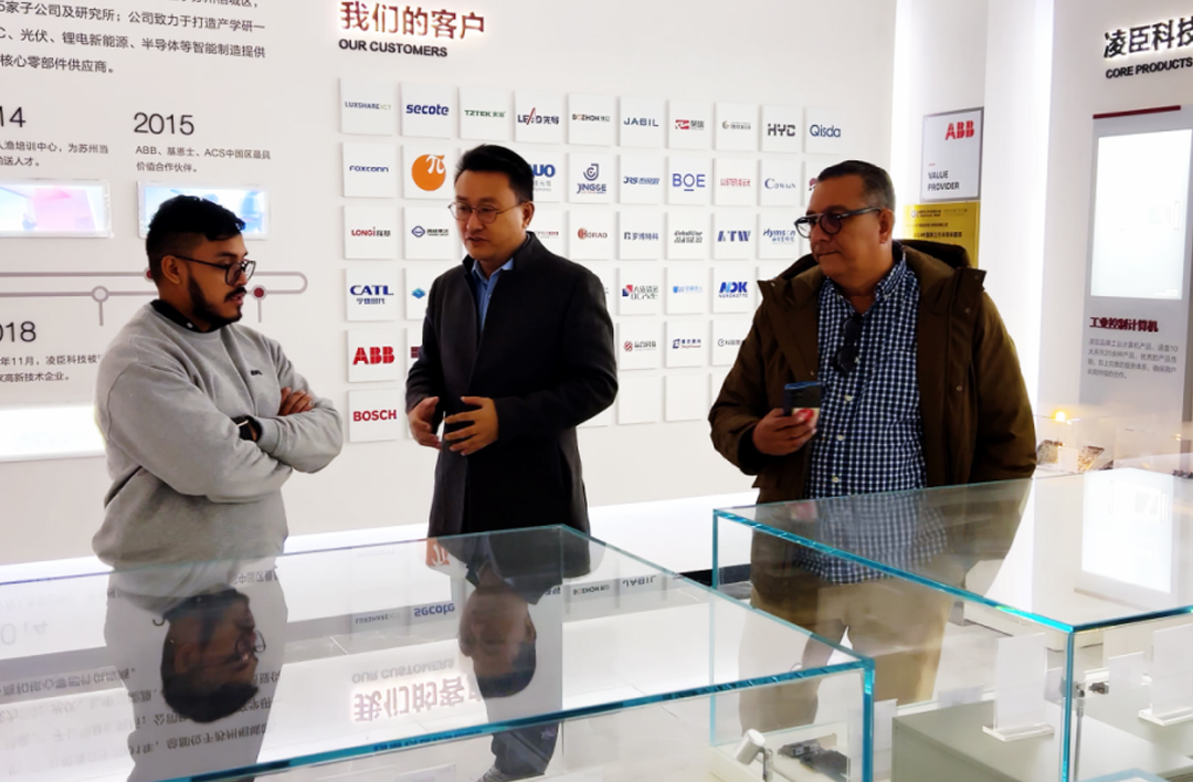 Overseas customers visited us to discuss the new chapter of automation technology