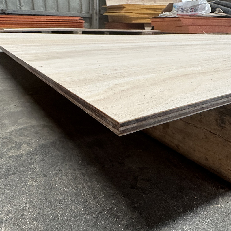 Tiger F17 Structural Plywood With BSI Certification