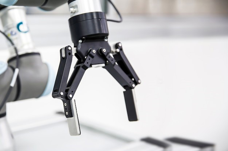 How to build a pneumatic gripper for projects?