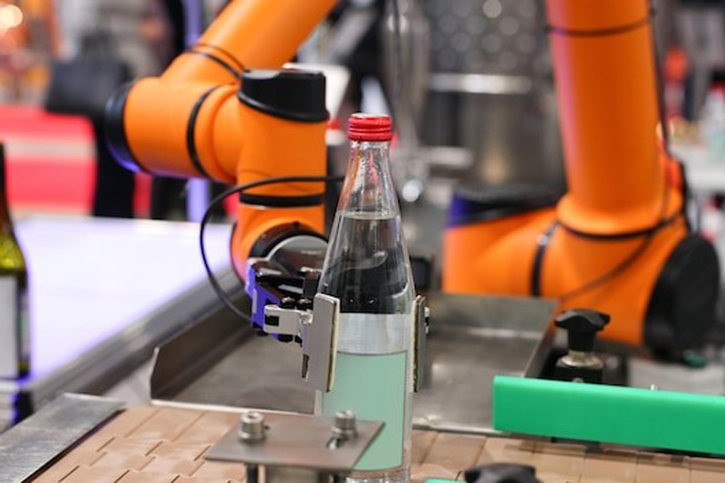 Difference between pneumatic grippers and vacuum grippers