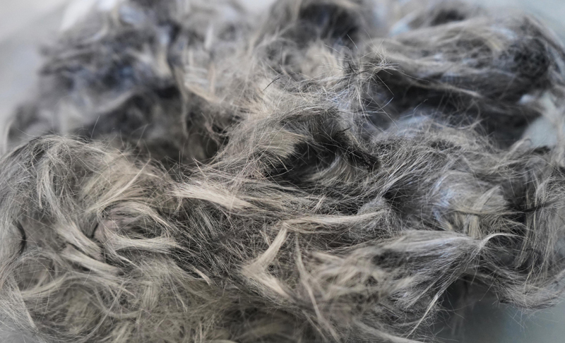 Stainless Steel Fibers, Blended with Wool for Anti-Static Textiles