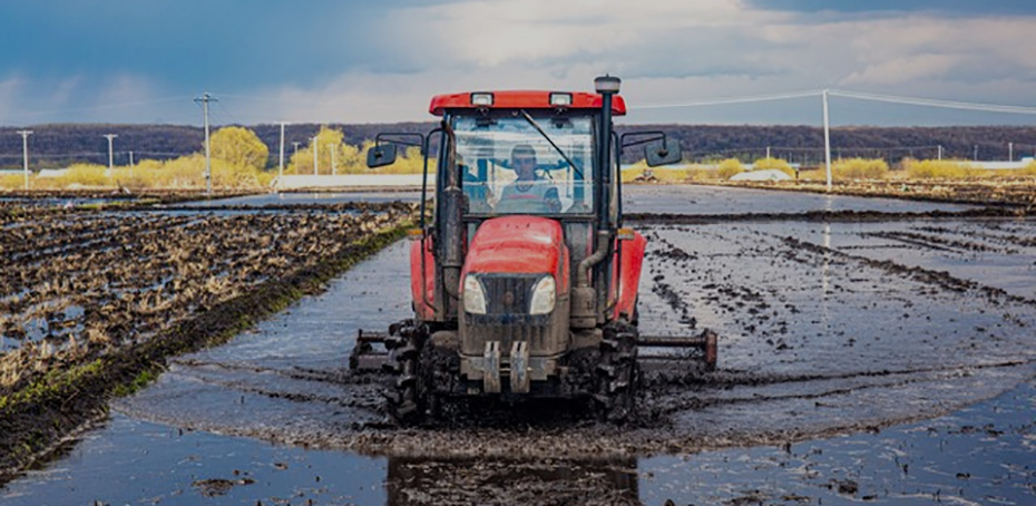 It can adapt to working in both dry fields and paddy fields