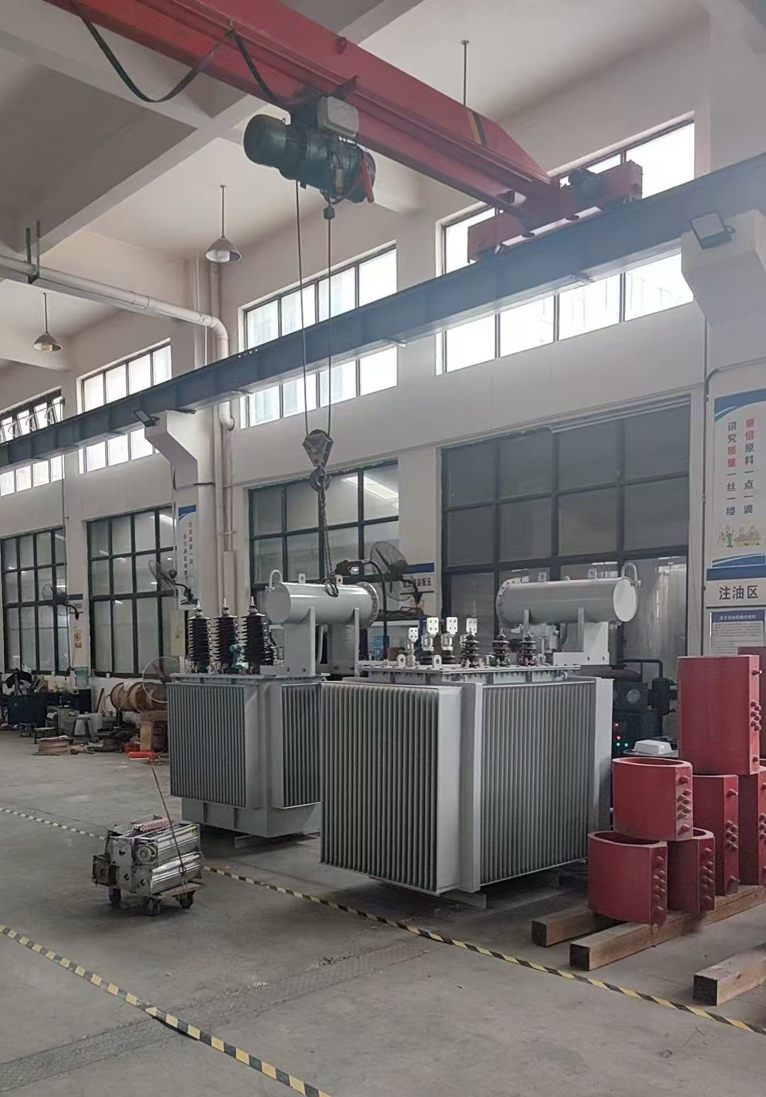 干式变压器与油浸式变压器:工业项目选型指南