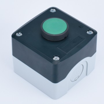 XDL44-BE101 — 1 Hole Control Box with 1 Flush Push Button (Green, NO, IP40/IP54)