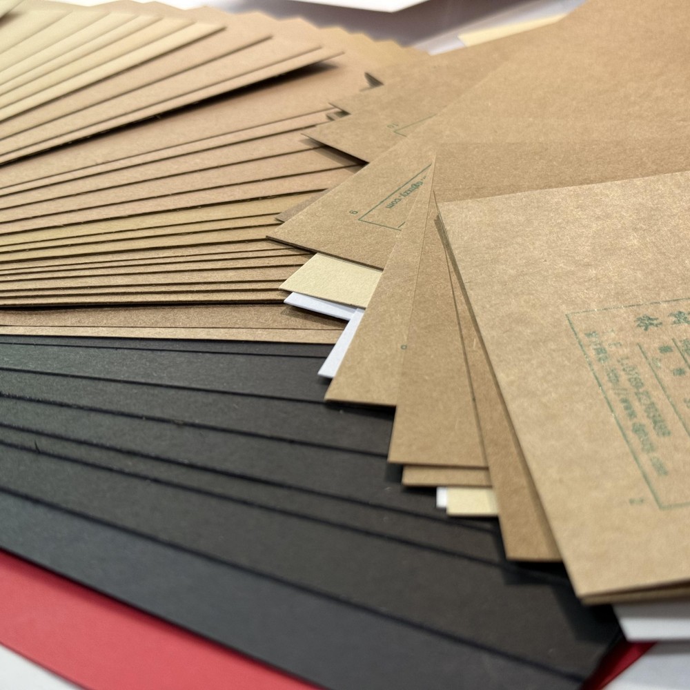 Natural brown kraft paper