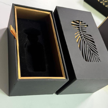 Rigid Paperboard Top and bottom cover box: Premium Packaging Solution
