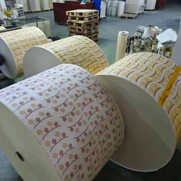 Gazon écologique, 150 g/m² à 350 g/m², jetable, biodégradable, matières premières, rouleaux de papier, vente en gros d'usine.