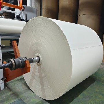 Impression flexographique personnalisée sur gobelets en papier couché PE 100 % biodégradable (150-350 g/m²) ou en pâte de bois.