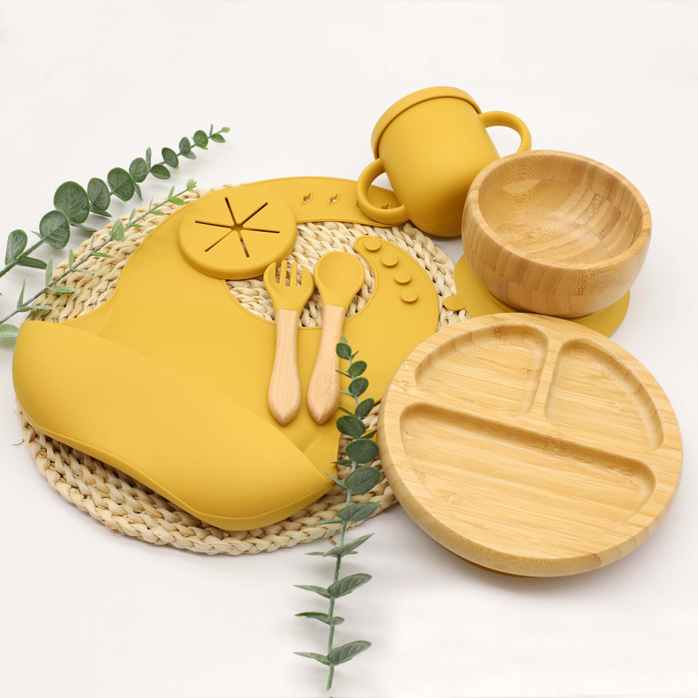 Bamboo children's bib round dinner plate bowl with silicone suction cup strong suction water cup baby food tableware set (4)