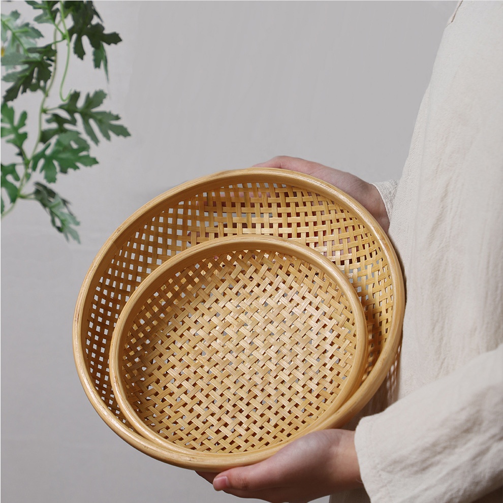 Bamboo round dustpan round basket dessert plate candy snack fruit basket creative household round plate mini handmade bamboo products (1)