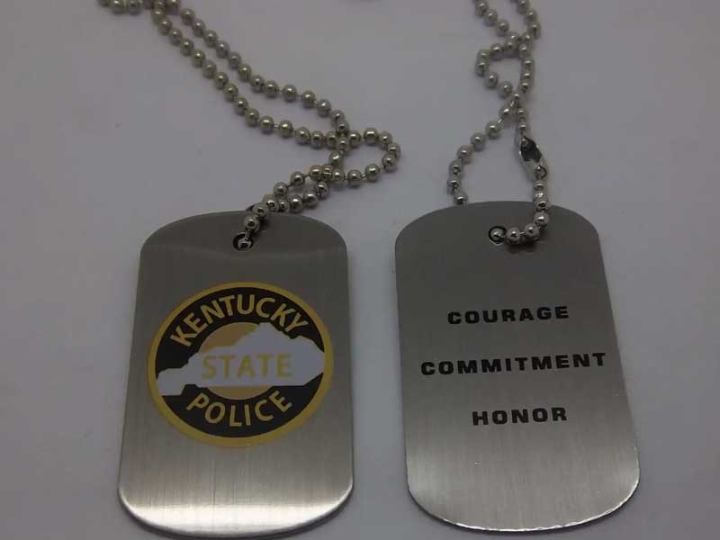 Pet-metal-nameplate-UV-print