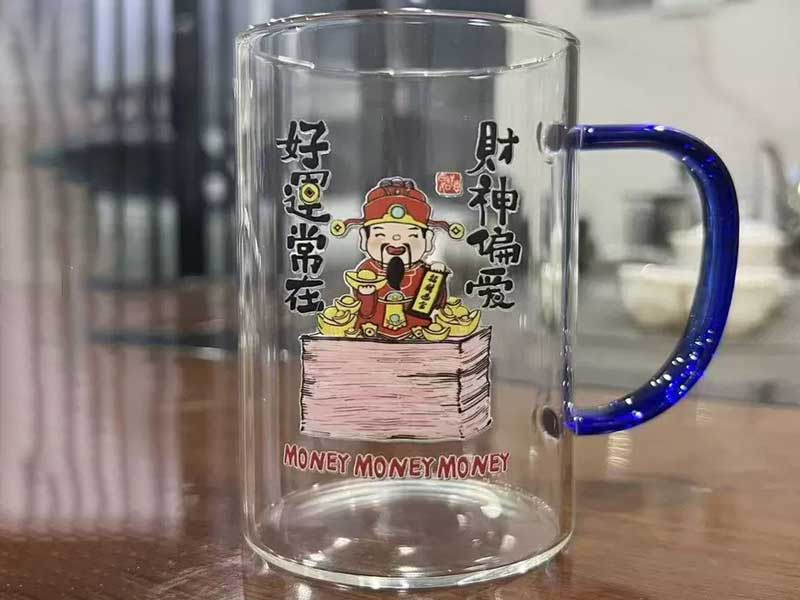 UV-crystal-sticker-on-glass-cup