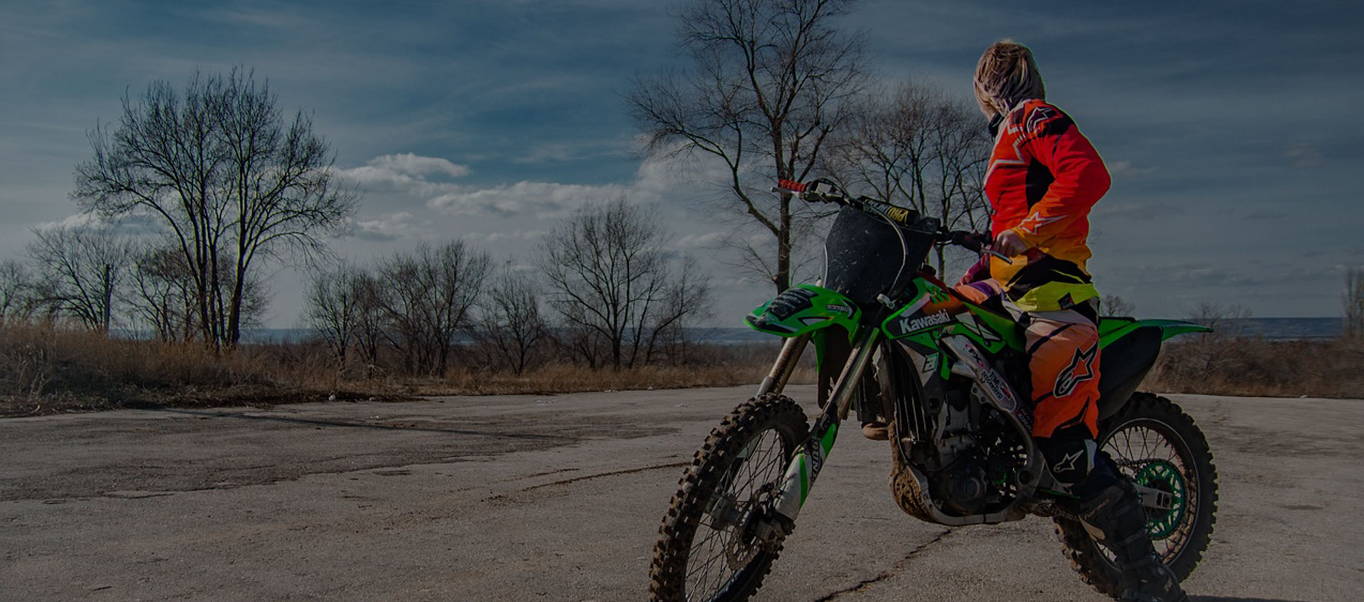 moto-4983692_1280