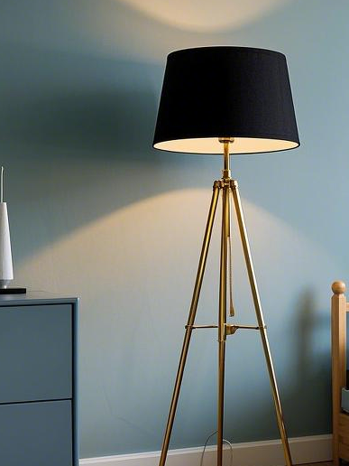 Tripod Lamp Stand Floor Lamp (1)