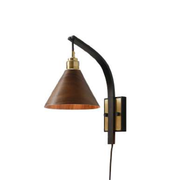 Стенен аплик с дървен абажур и дъгообразно рамо