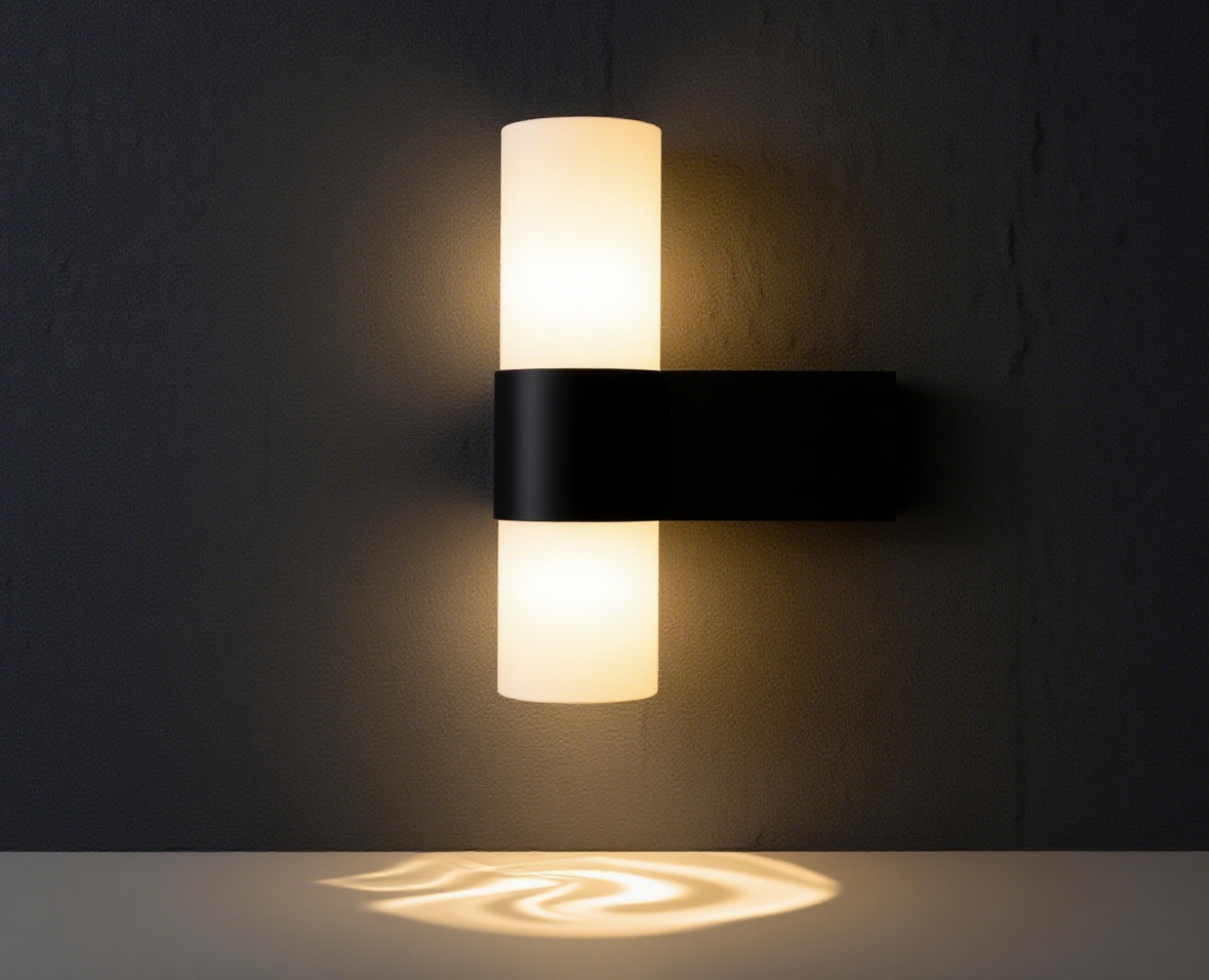 Elegance Meets Functionality: The Brass Marble Wall Lamp Revolution