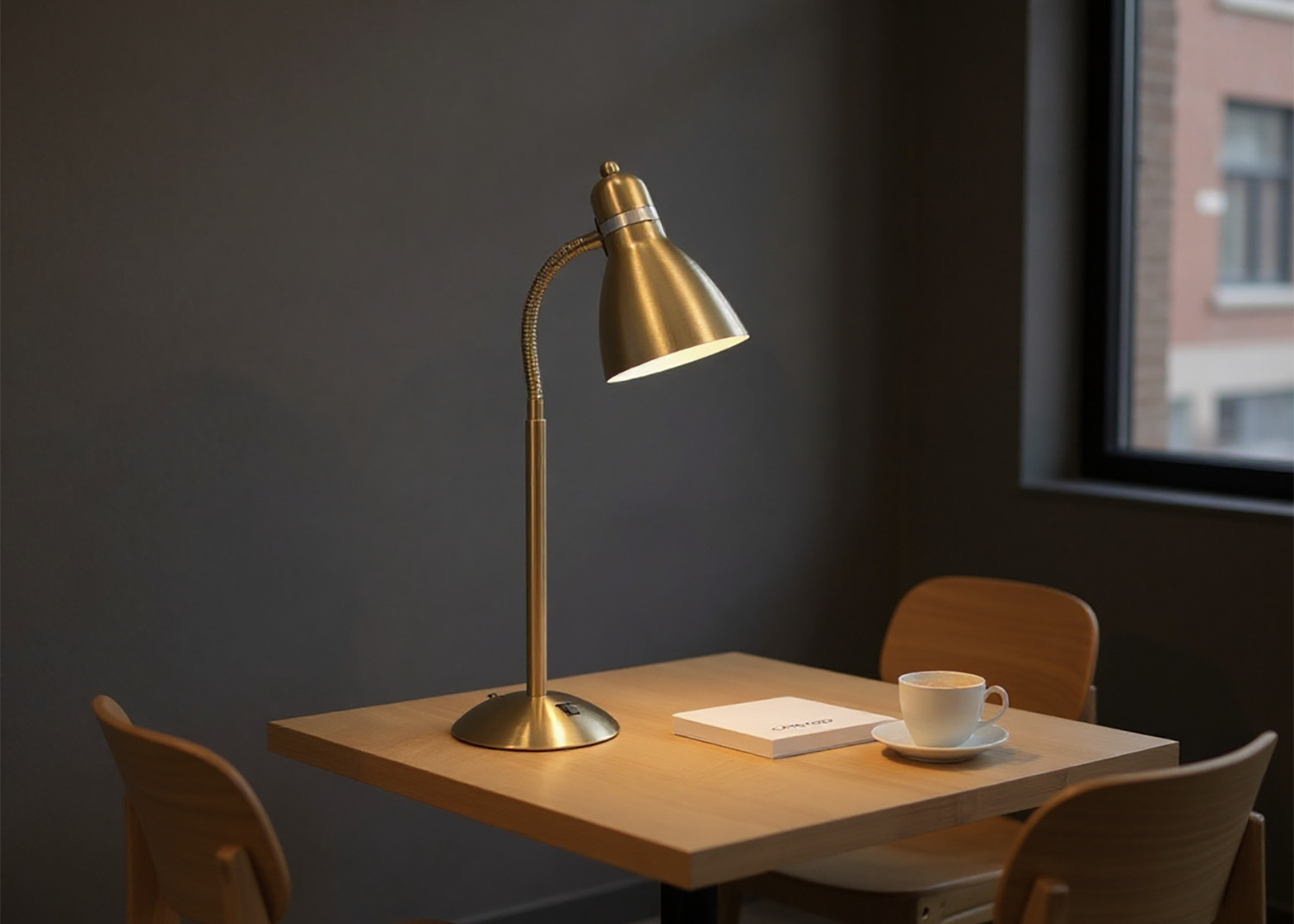 desk lamp in coffee shop