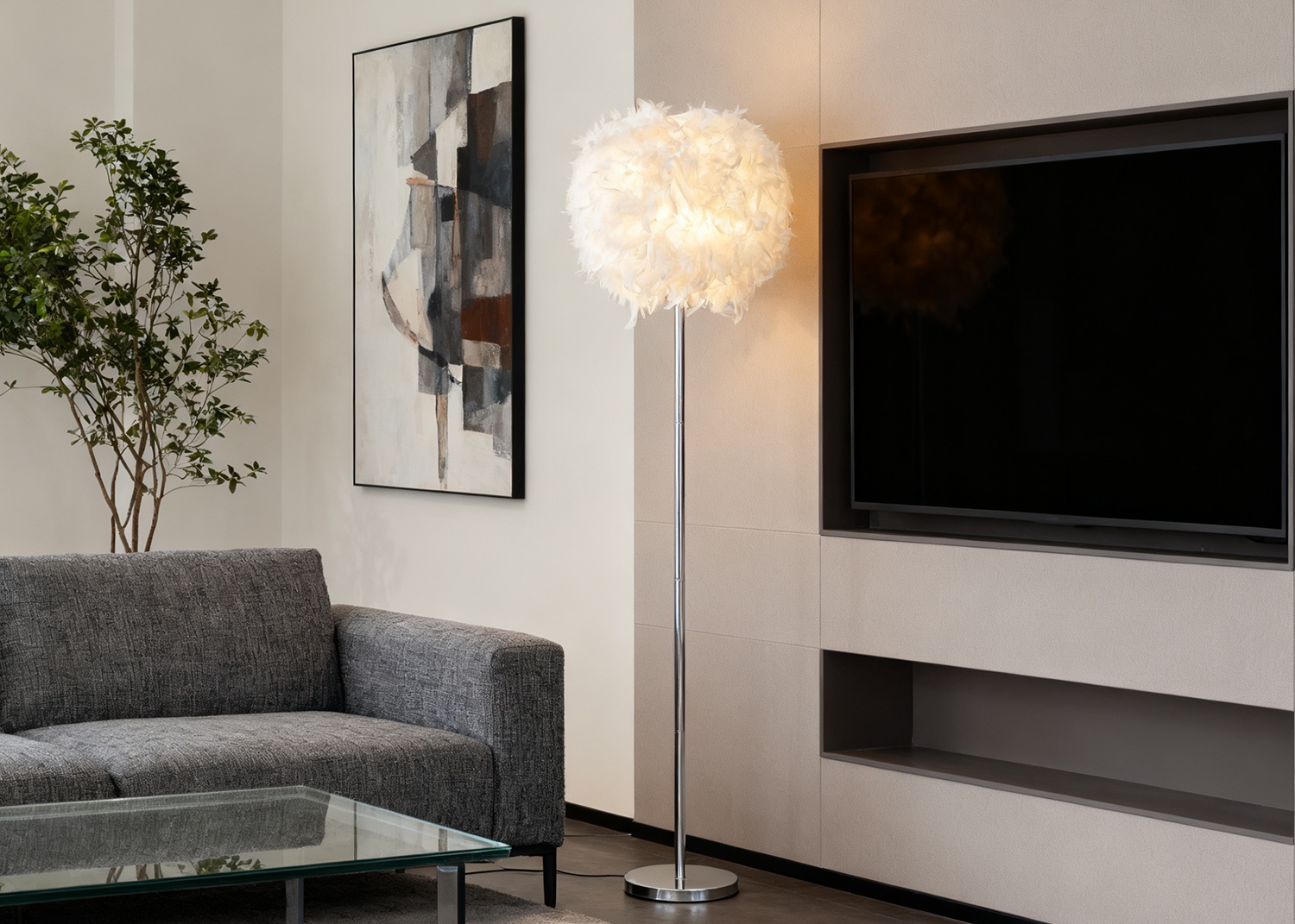Feather Floor Lamp in Modern Living Room
