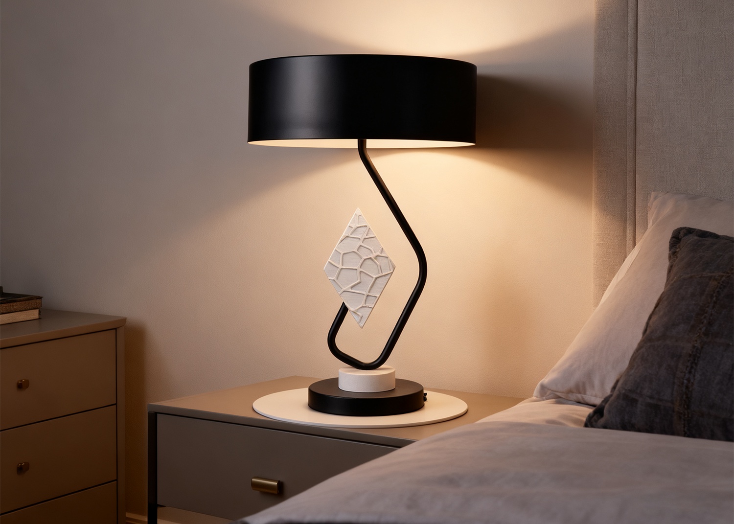Black Modern Table Lamp in Bedroom