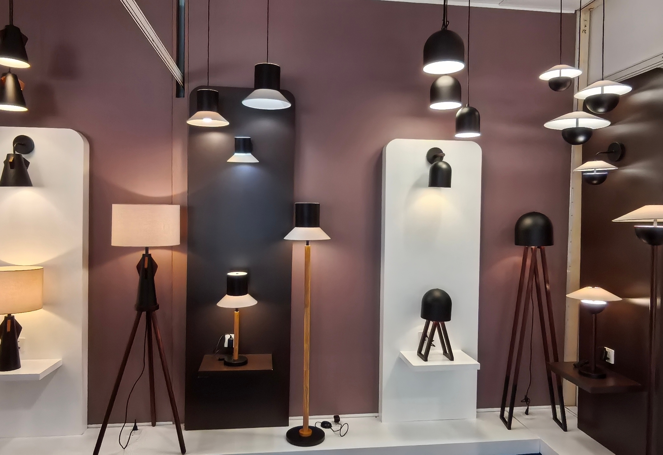 Ulite's Day 1 at HK International Lighting Fair 2025:
