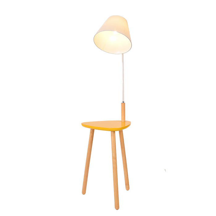 オーク材三脚棚付きフロアランプ