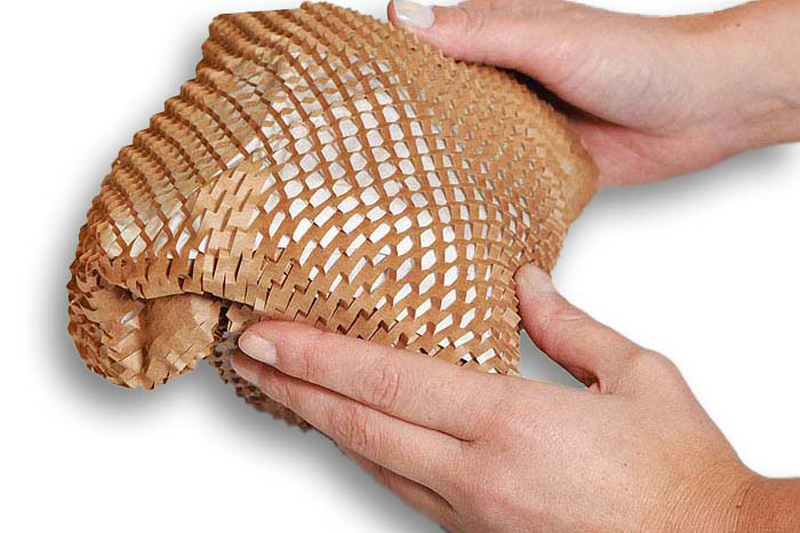Honeycomb paper: the eco-friendly alternative to plastic packaging