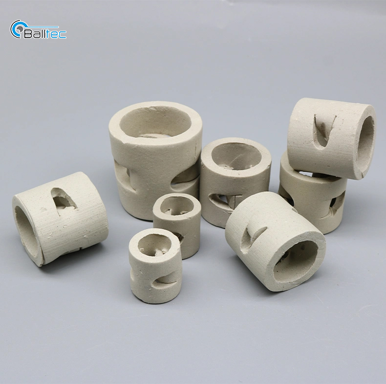 Comparación de columnas rellenas de bolas de cerámica y anillos de Raschig