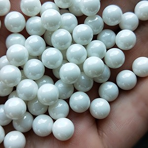 99.9% High‑Purity Aluminum Oxide Ceramic Grinding Balls