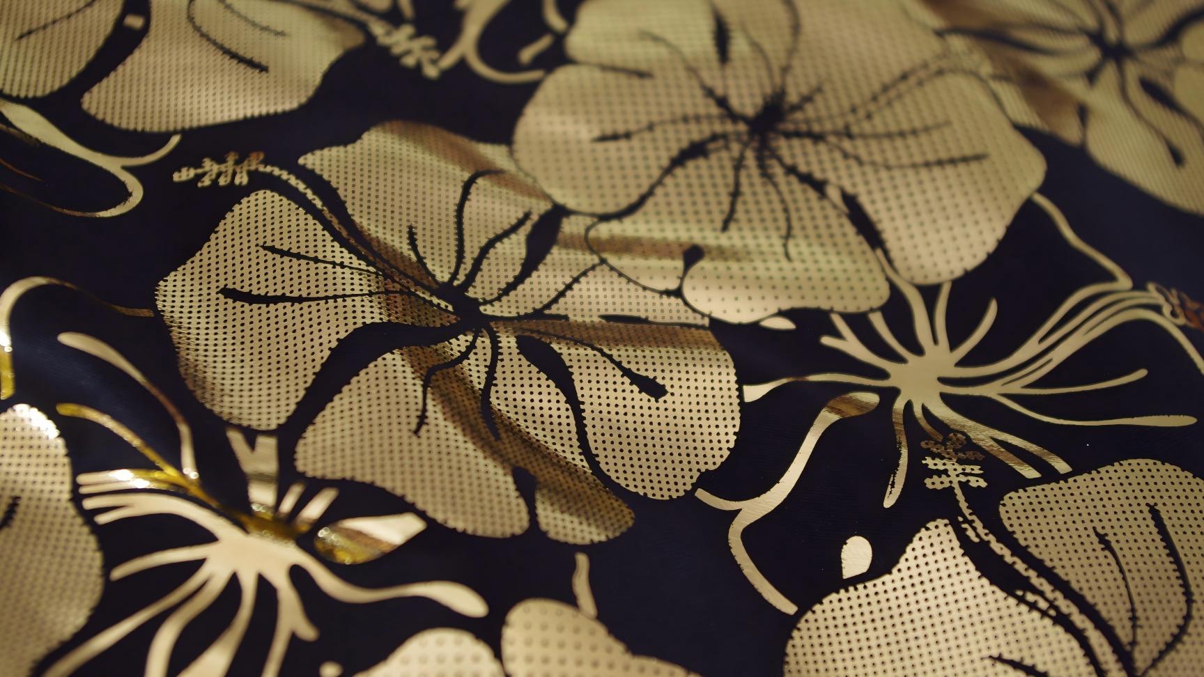 What is Digital Hot Foil? The Secret Weapon for Adding a Unique Luxurious Touch to Designs