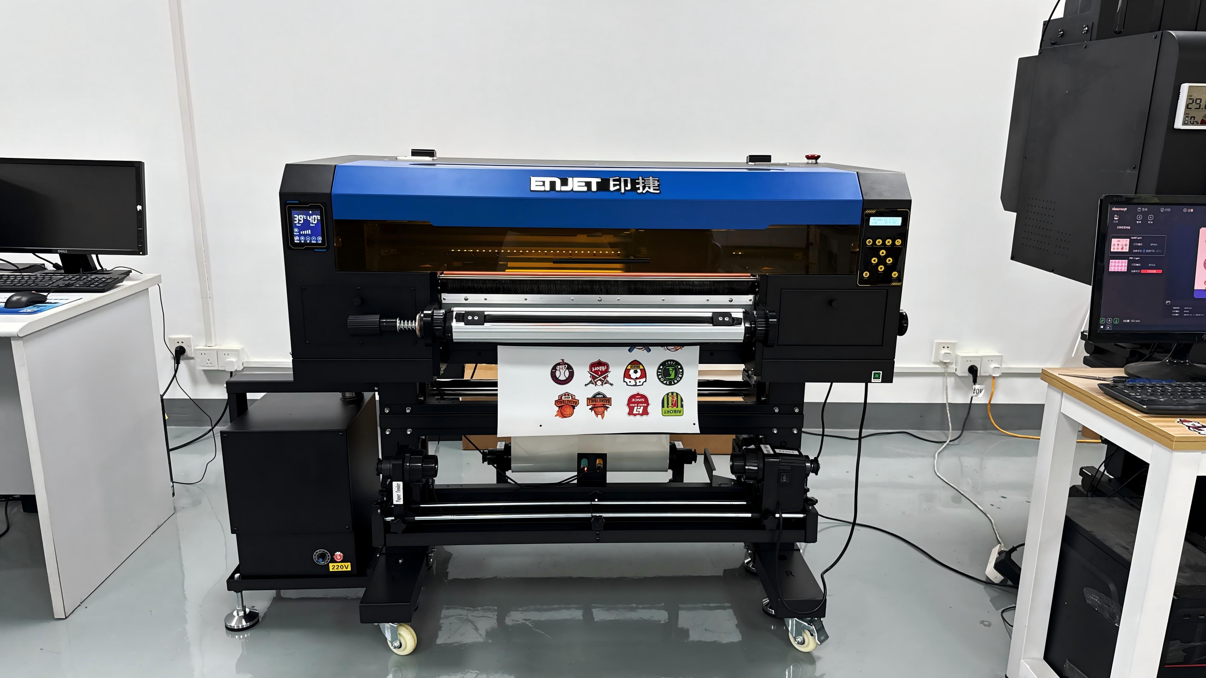 Etiquetas Planas ukanakat Efectos 3D ukar puriñkama: Kunjams ENJET U601 ukax Producto Marka ukar mayjt’ayaski
