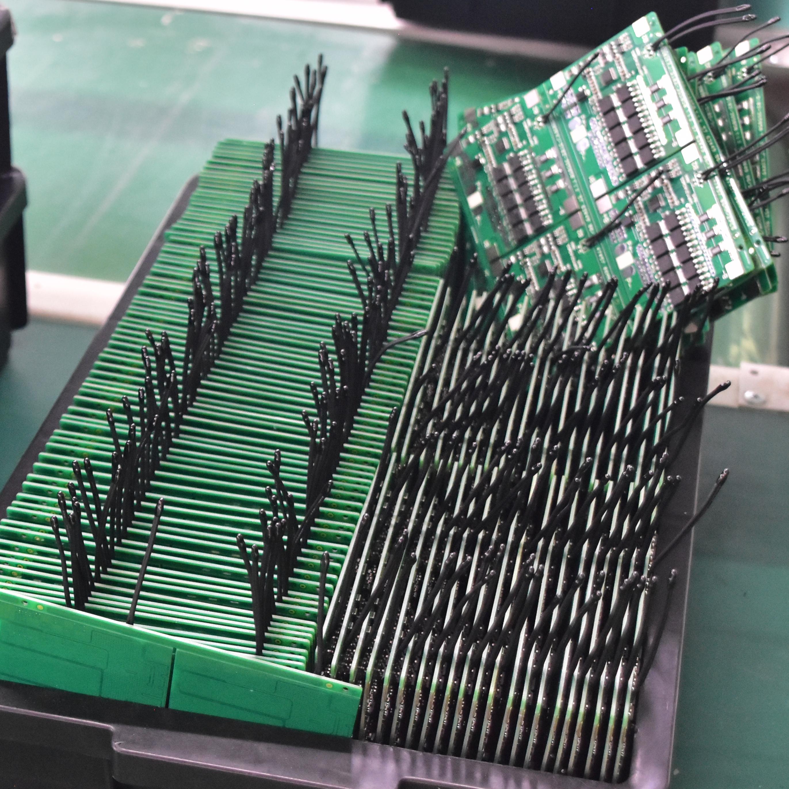 4S BMS Guide: 4S 5A-300A BMS Compatible Batteries, Applications & XJBMS 4S Models