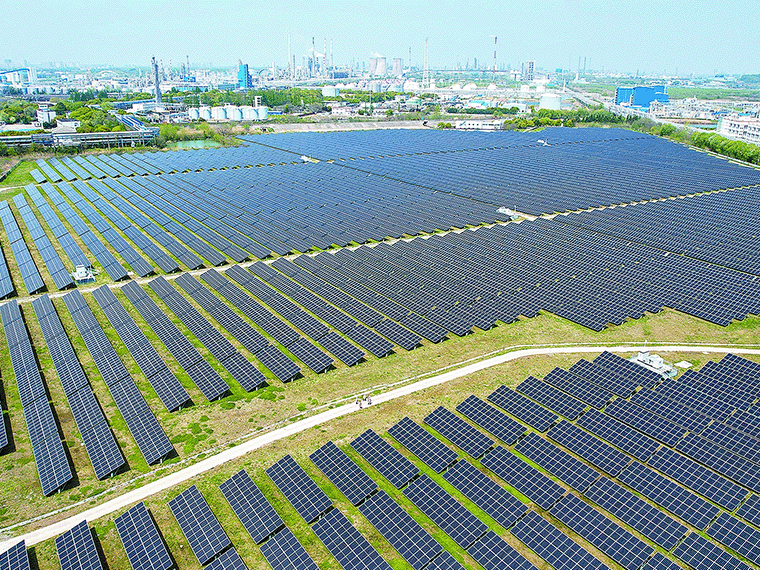 How to Choose the Right Cable for Large-Scale Ground-Based Photovoltaic Power Plants?
