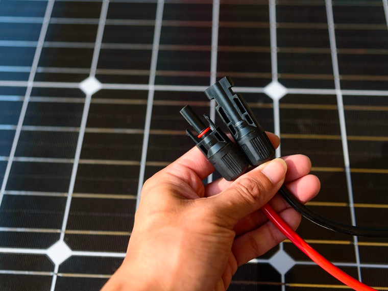 solar connector