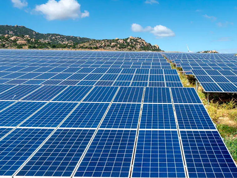 Can You Use Normal Cable for Solar Panels?