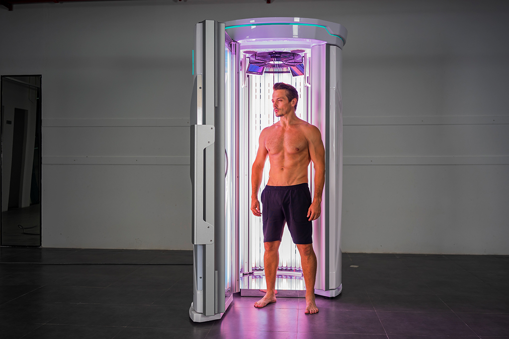 Is being obsessed with tanning a healthy aesthetic or just blindly following trends?