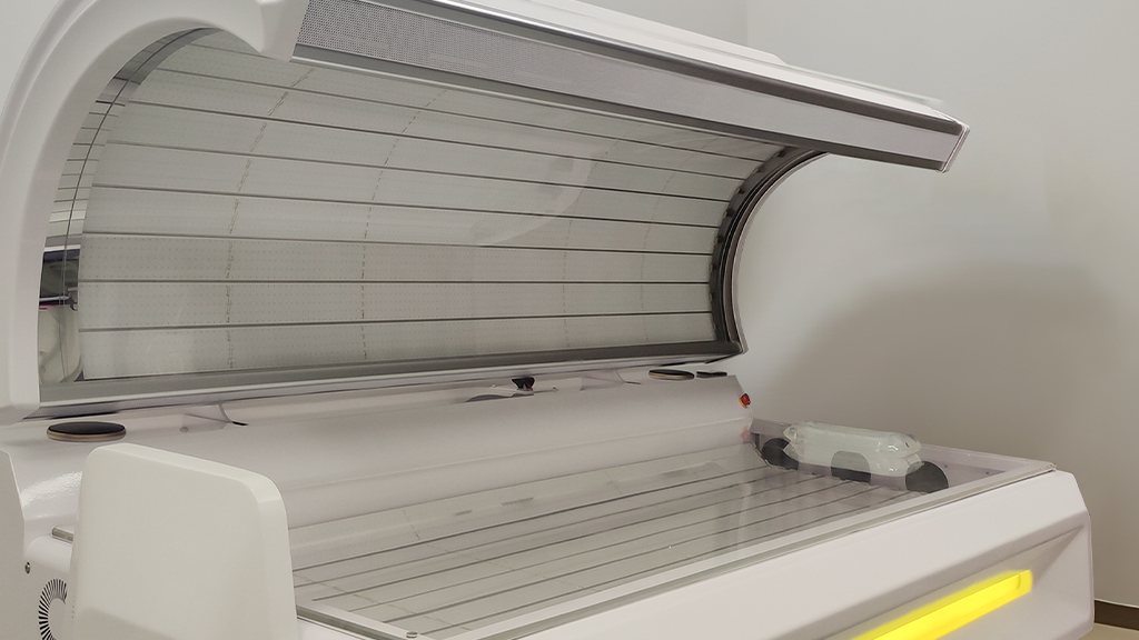 How Long Should You Stay in a Tanning Bed? Safe Session Times for Every Skin Type