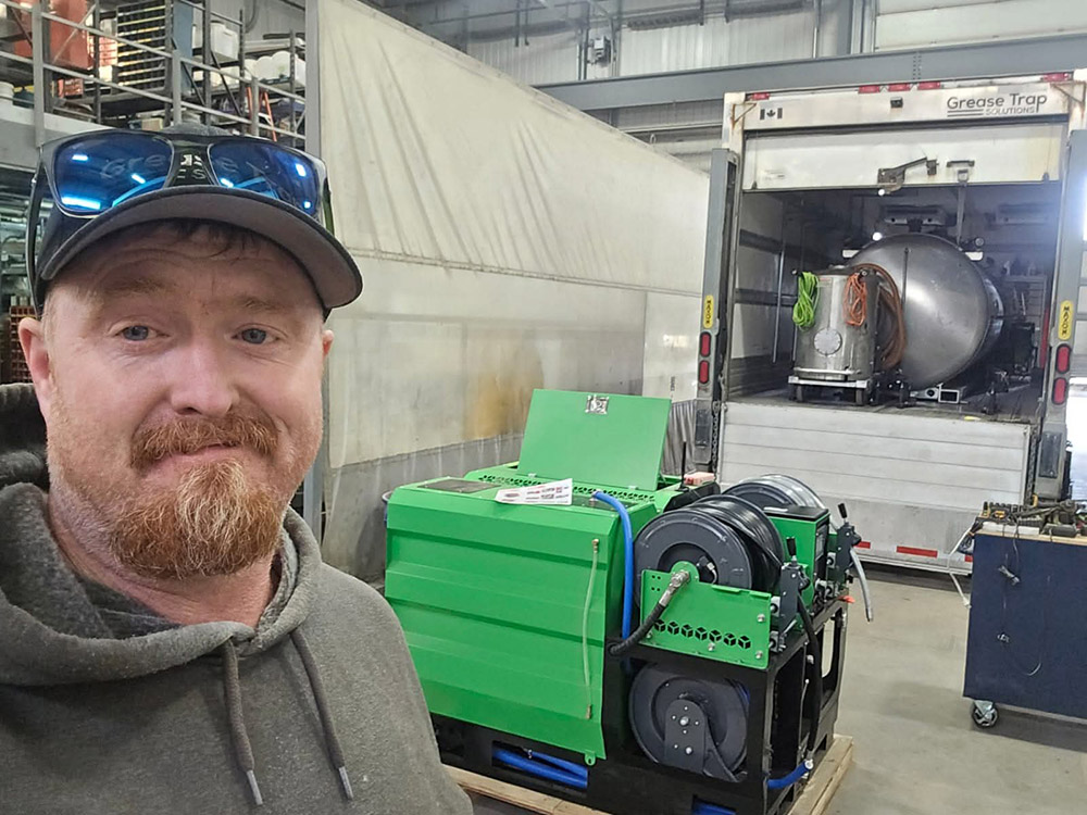 AMJET custom sewer jetter.jpg