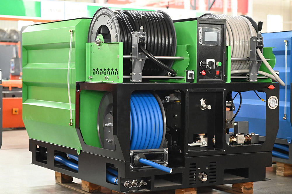 TS15128 sewer jetting machine.jpg