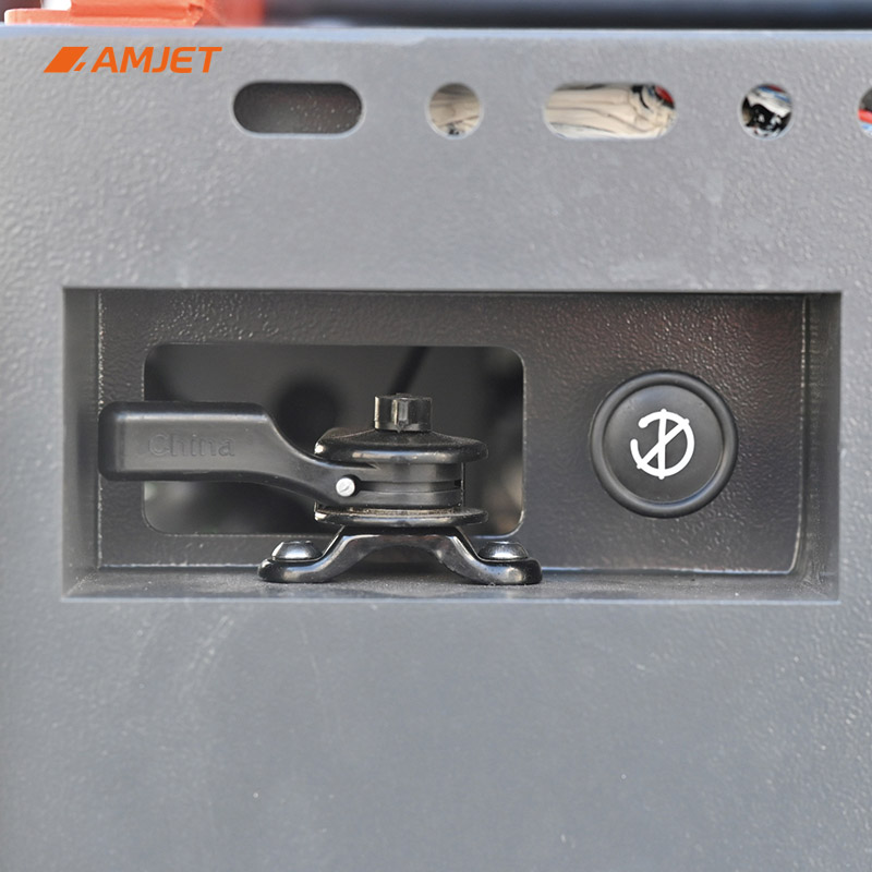 high pressure drain cleaning equipment hydraulic system.jpg