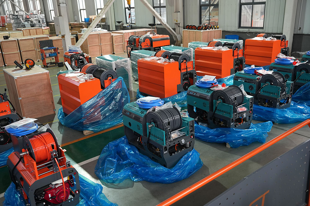 Industrial drain cleaning machine manufactured at AMJET factory.jpg