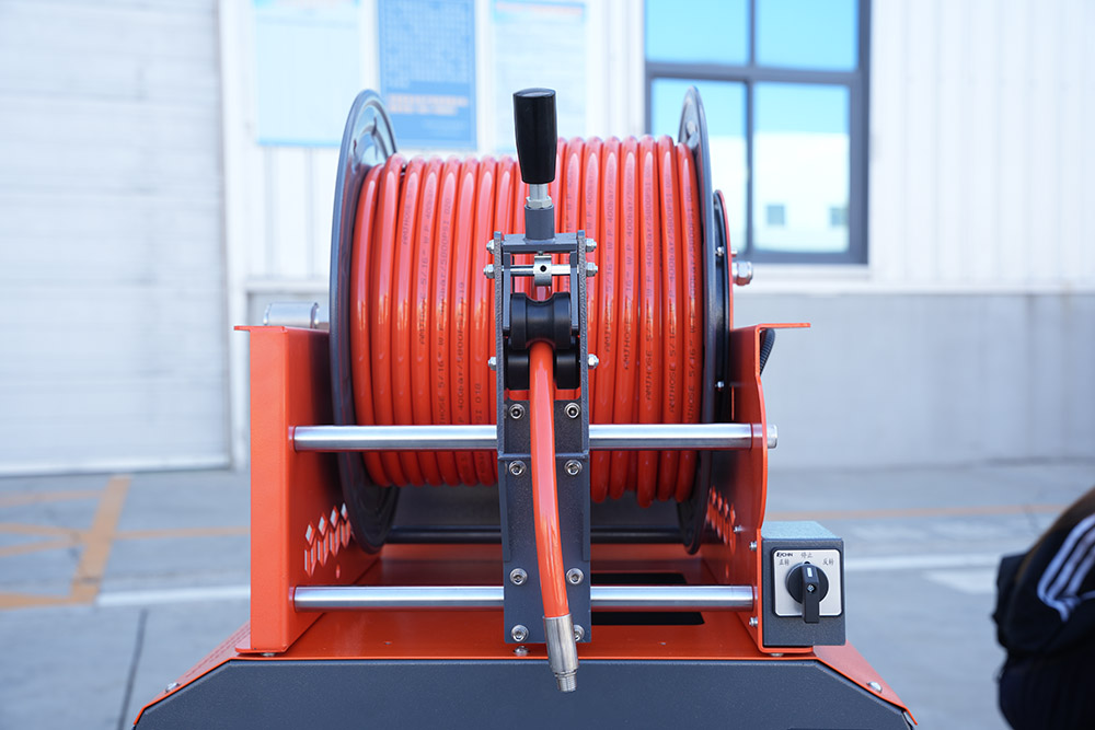 electric hose reel sewer jetter for plumbers.jpg