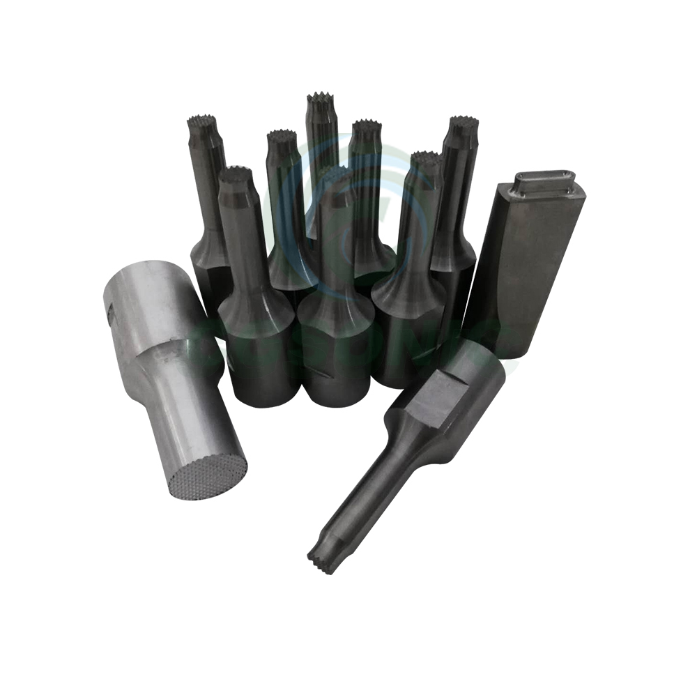 What are the manifestations if the welding head of an ultrasonic welding machine is worn out?