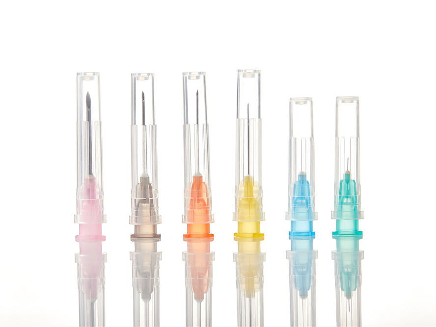 Sterile hypodermic needle for single use