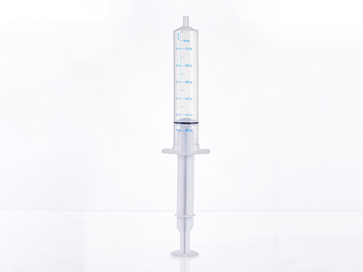 Oral syringe 03.jpg
