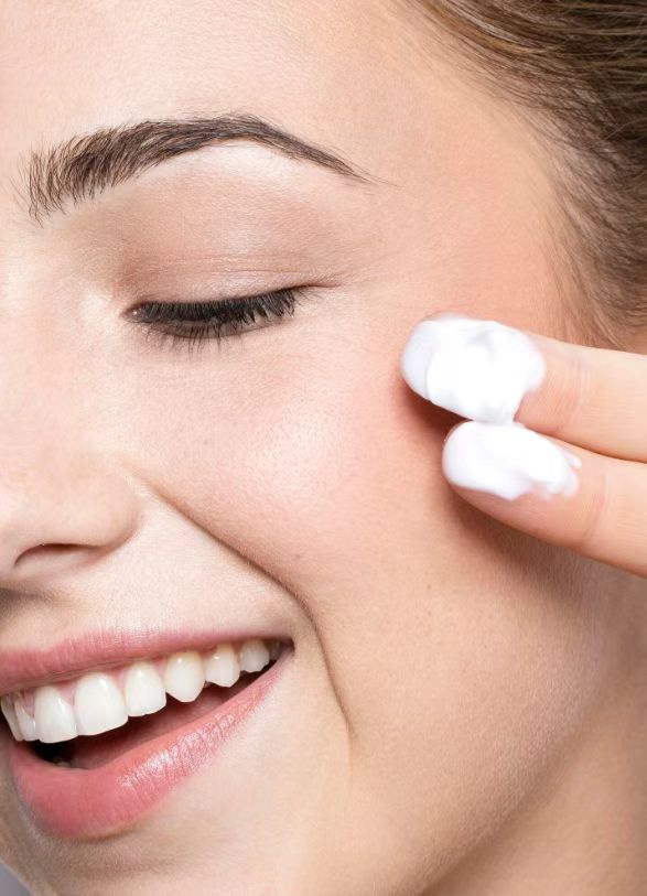 Isostearyl isostearate a game-changer for your skincare routine (1)