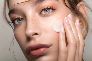 Tranexamic Acid Cosmetic Ingredient4(1)