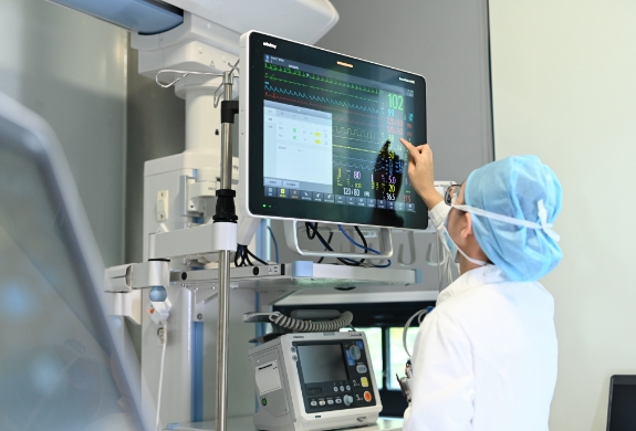 Thiết bị y tế.jpg