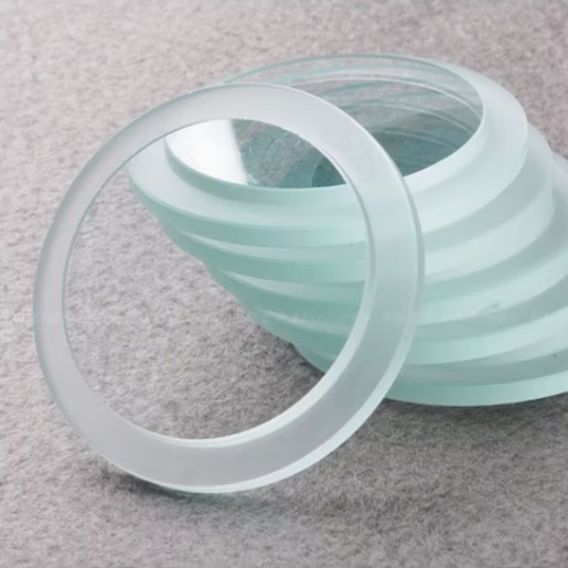 Low Iron Ultra Clear Cover Glass for LED Lighting 3.3/4/5 mm