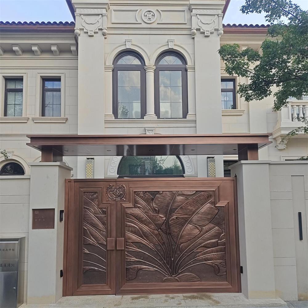 Pure copper hand-forged courtyard gate