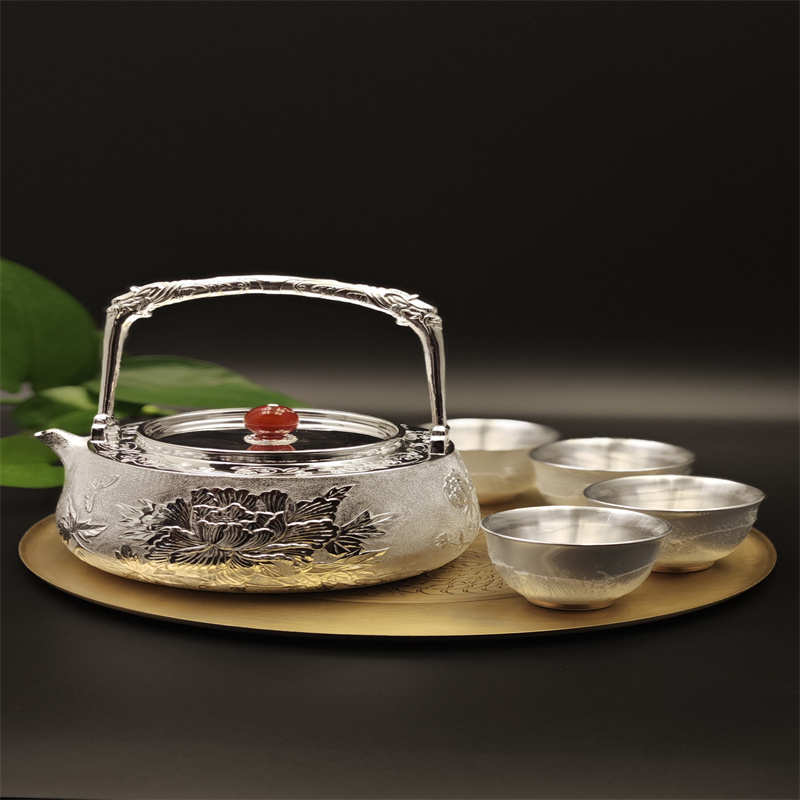 Copper-Plated Silver Peony-Pattern Boiling Kettle Set (4 Silver-Wrapped Porcelain Cups + Dragon-Engraved Pure Copper Tray)